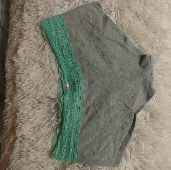 Medium Low Rise Boyshorts PINK VS - Picture 2 of 6